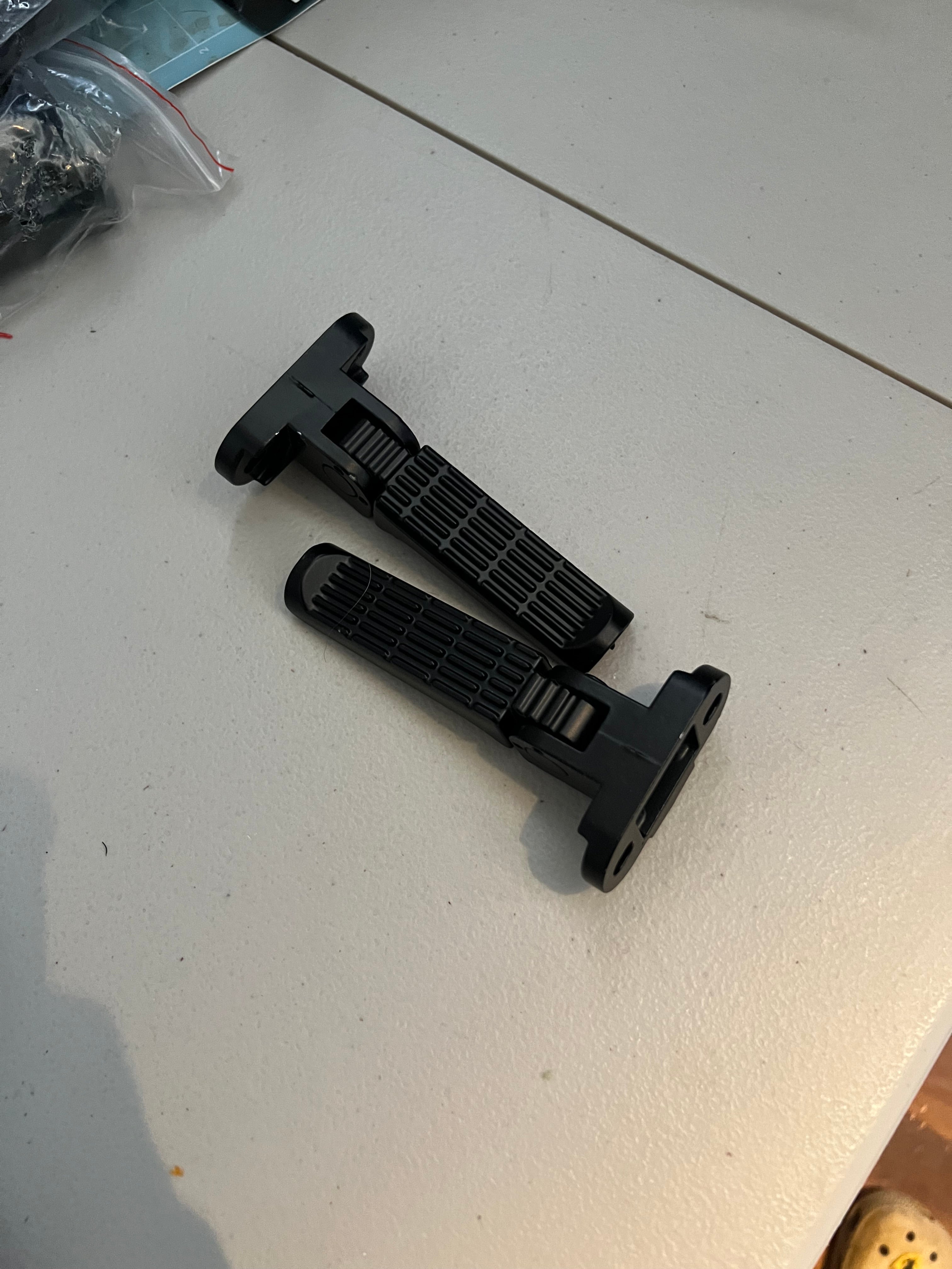 FT Throttles rear passenger pegs
